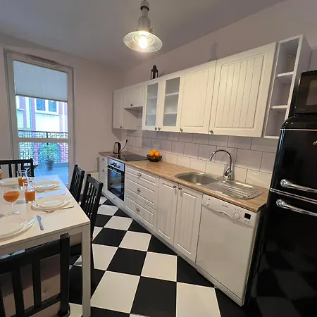 Golden House Apartament