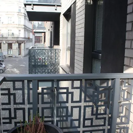Golden House Apartamento